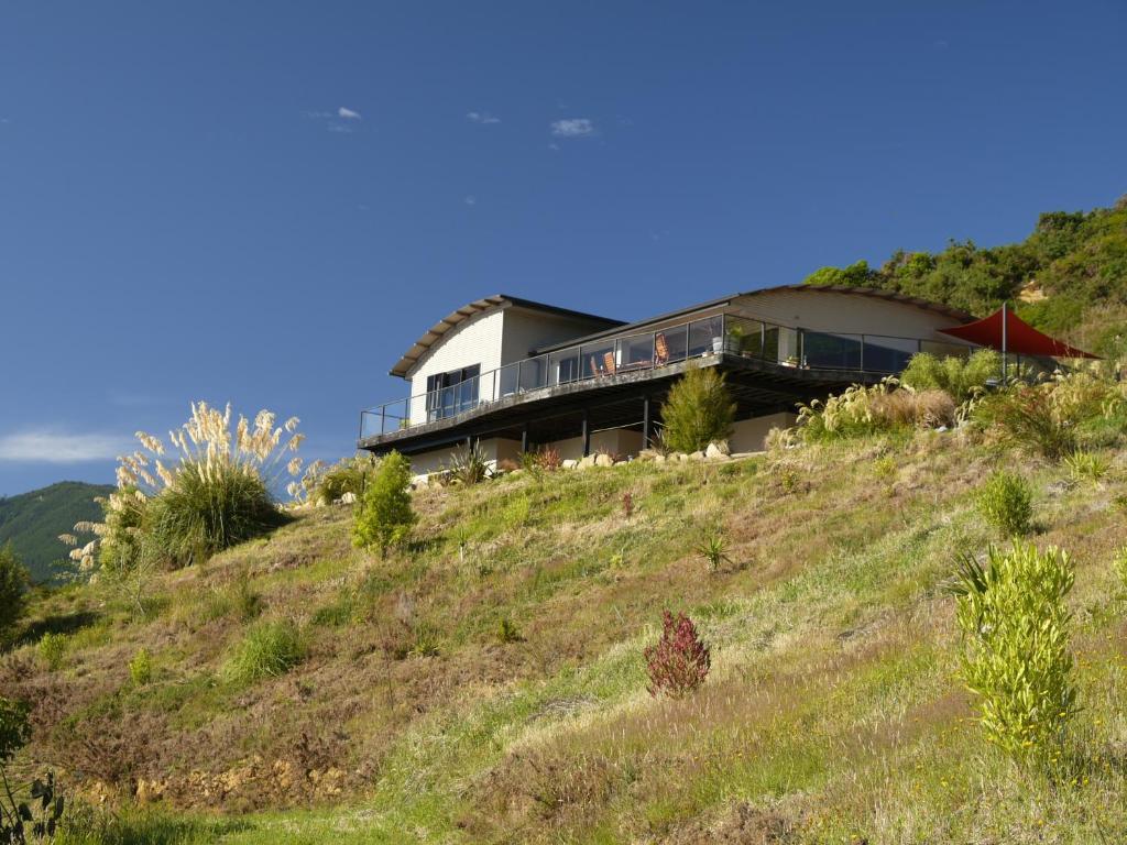 Okiwa Bay Lodge Picton Εξωτερικό φωτογραφία